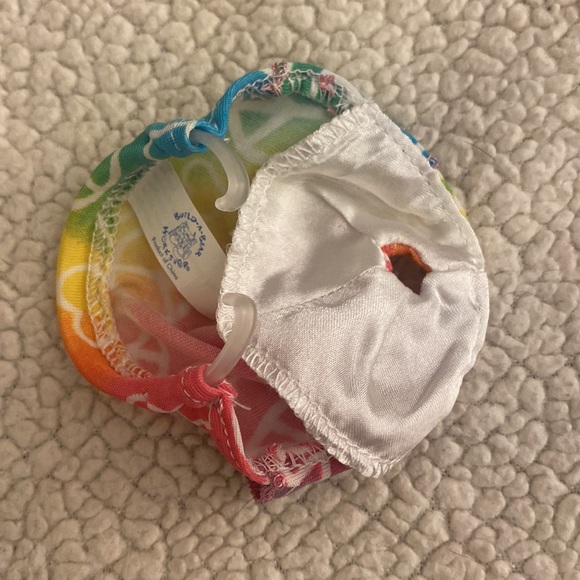 Build a bear workshop, cardboard tiny home and two outfits - Picture 7 of 7